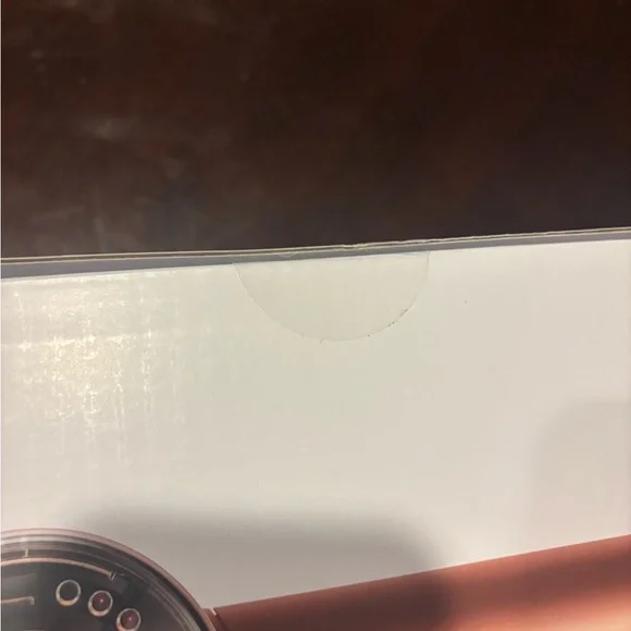 Dyson Supersonic Nural™ hair dryer
(Amber silk) - Picture 7 of 7